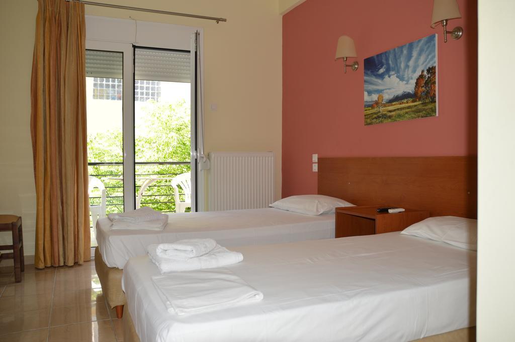 Marvi Hotel Kamena Vourla Værelse billede